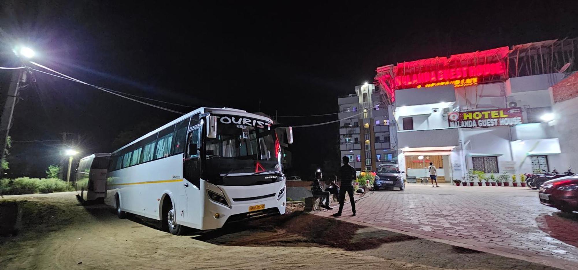 Hotel Nalanda Guest House Εξωτερικό φωτογραφία